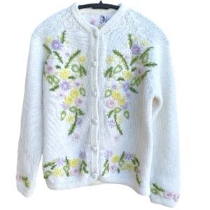 Vintage Floral Embroidered Soft Girl Knitted Granny Sweater SZ M